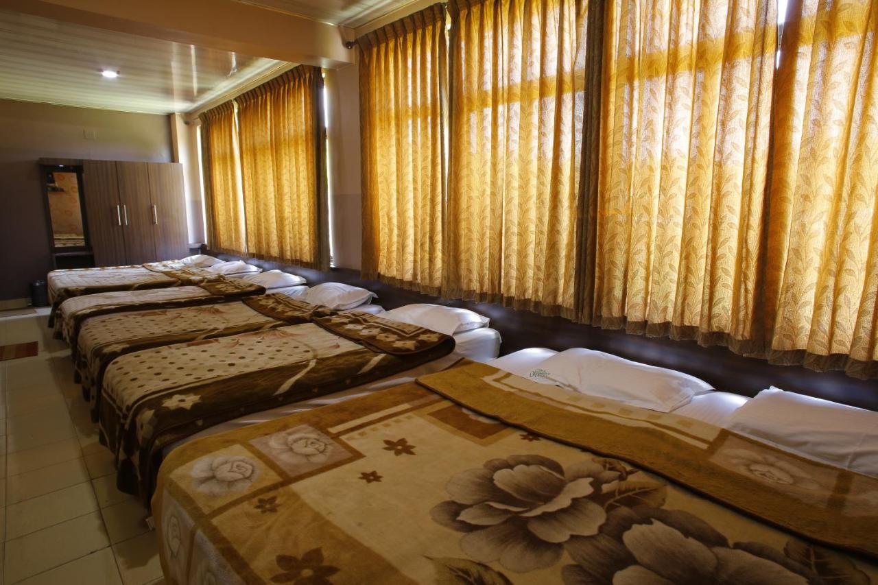 Hotel City Palace Ooty Esterno foto