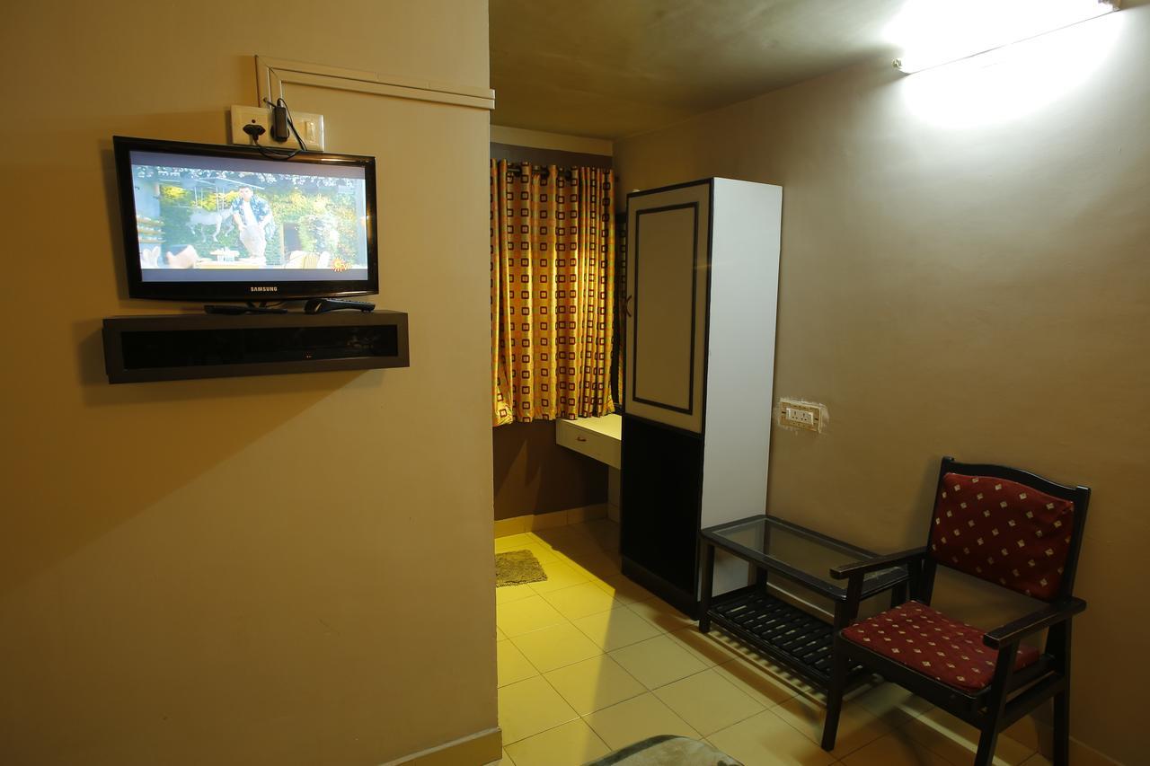 Hotel City Palace Ooty Esterno foto